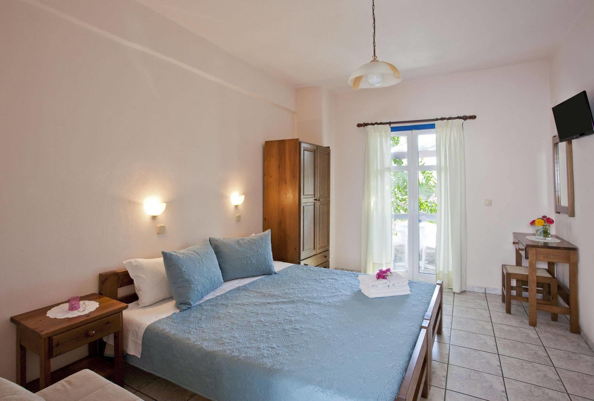 Stefano Apartments ناوسا المظهر الخارجي الصورة